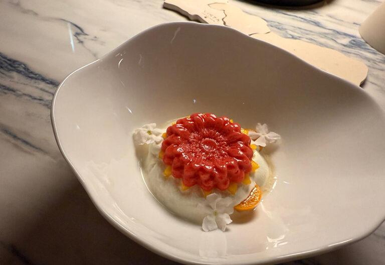 Tomorrow-algarve-magazine-community-news-algarve-blog-april-2025-portimao-vista-restaurant-review-michelin-dinning-3