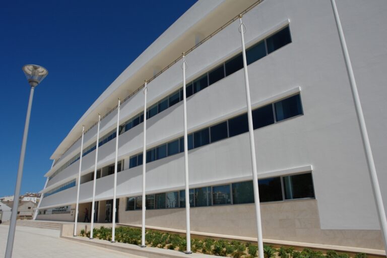 fachada edifício Paços concelho Século XXI (8)