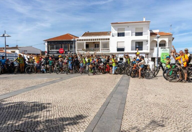 tomorrow_algarve_magazine_november_2025_algarve_cyclists_unite_2