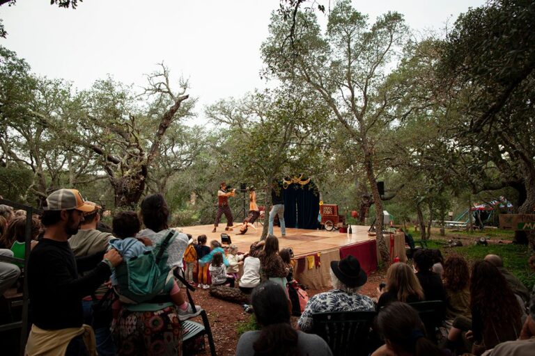 tomorrow-algarve-magazine-october-2026-emraizart-festival-cotifo-berna-huidobro-performing-arts-nature-multiculturalism-sustainability-6